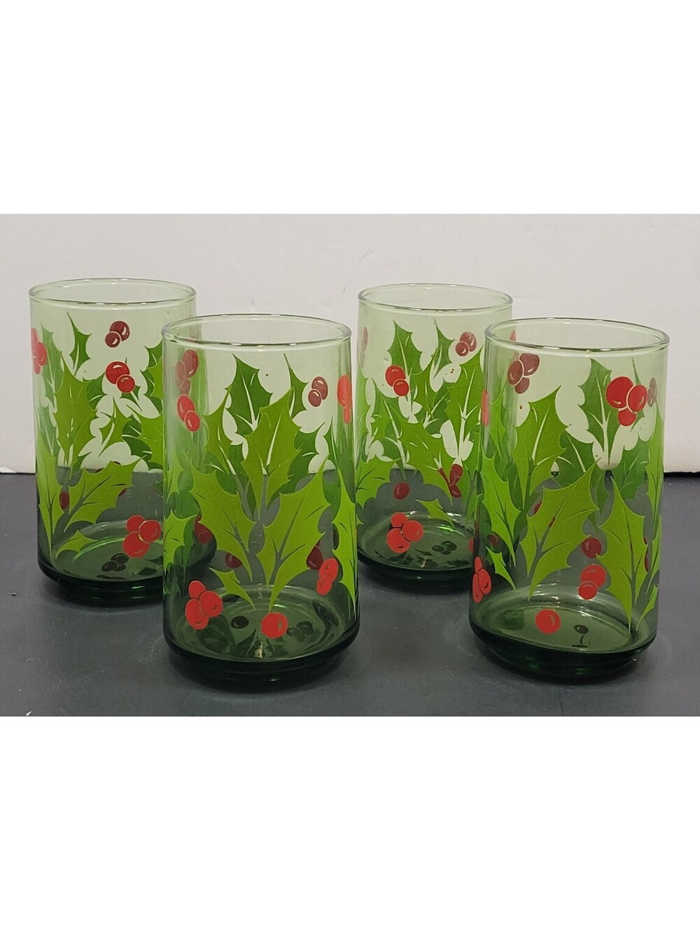 Vtg Anchor Hocking Holly Wreath Green 4.75" Christmas Glasses - Lot of 4 (B)